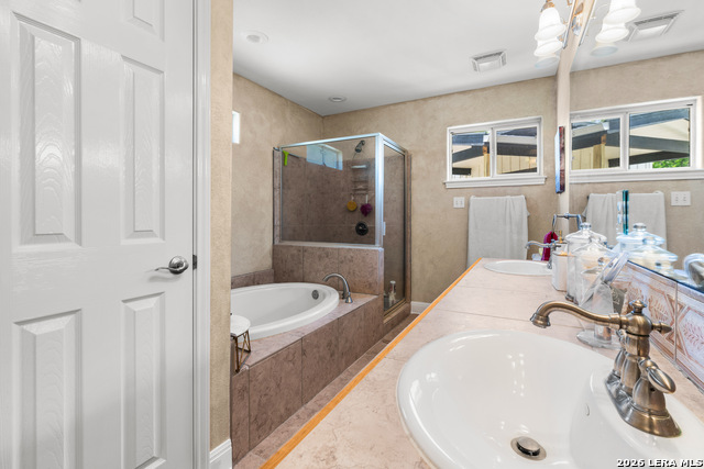 Image 29 of 36 For 3900 Apache Circle N