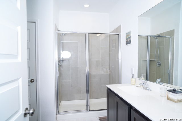 Image 8 of 15 For 2429 Dielman