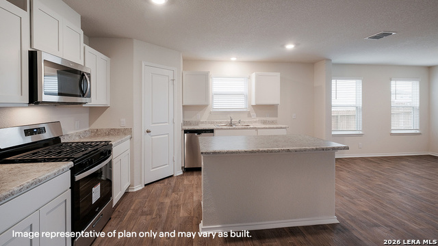 Image 4 of 22 For 7334 Blue Moon Cove