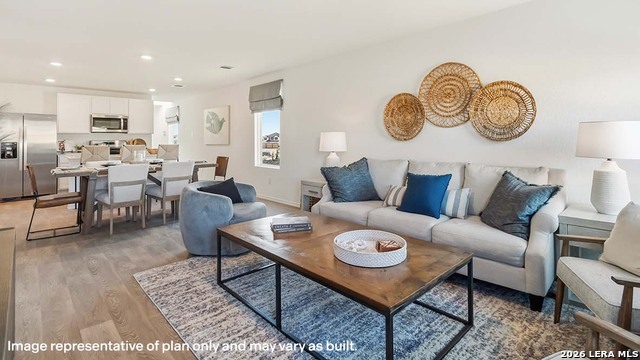 Image 5 of 34 For 1404 Sequoia Park