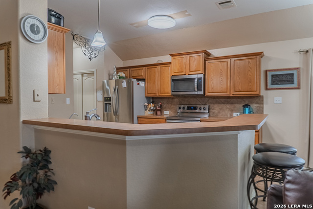 Image 13 of 46 For 144 Running  