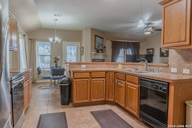 Image 24 of 46 For 144 Running  