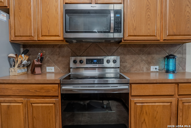 Image 25 of 46 For 144 Running  