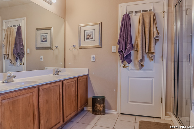 Image 39 of 46 For 144 Running  