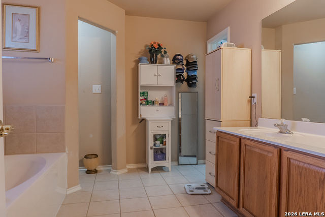 Image 40 of 46 For 144 Running  