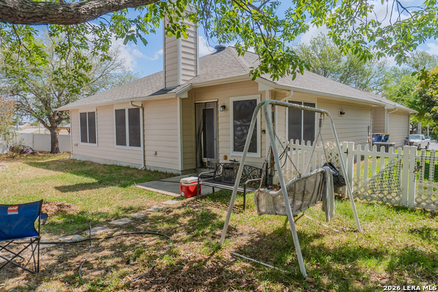 Image 42 of 46 For 144 Running  