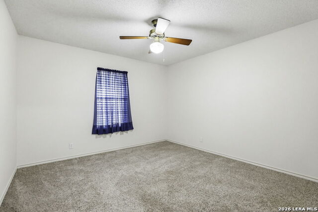 Image 21 of 39 For 8416 Fm 541  