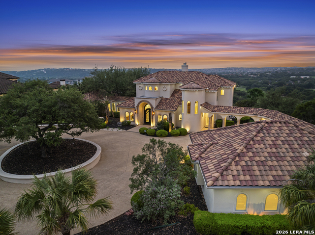 Image 2 of 75 For 24903 Parview Cir