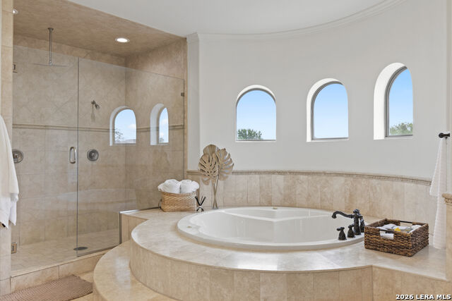 Image 38 of 75 For 24903 Parview Cir