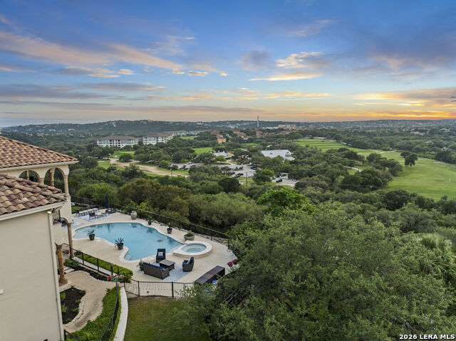 Image 5 of 75 For 24903 Parview Cir