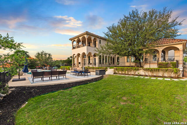 Image 56 of 75 For 24903 Parview Cir