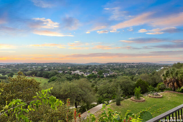 Image 64 of 75 For 24903 Parview Cir