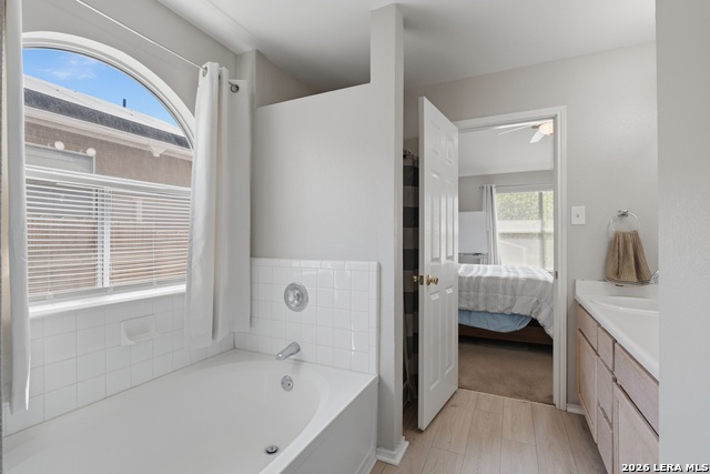 Image 10 of 17 For 10318 Tiger Hunt