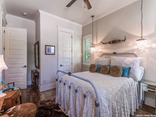 Image 24 of 39 For 460 Shepherds Crook