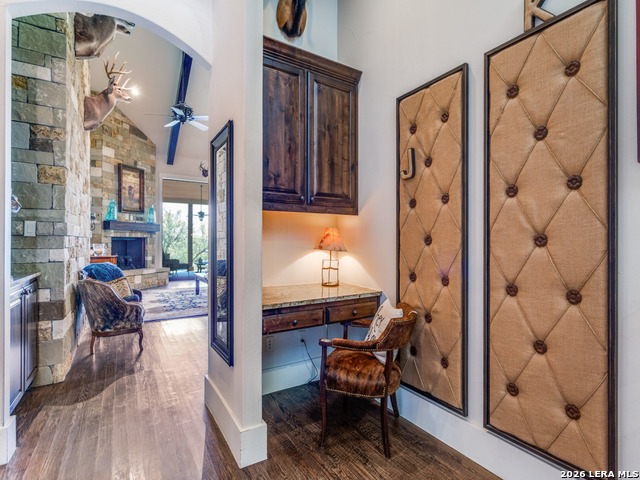 Image 4 of 39 For 460 Shepherds Crook