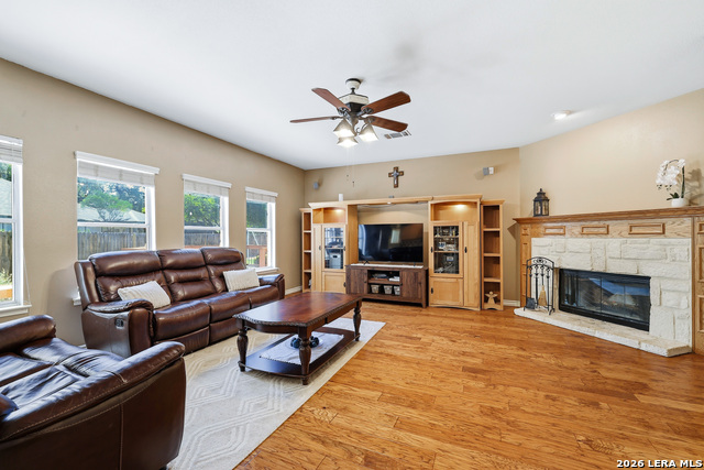 Image 10 of 41 For 12706 Happy Cedar