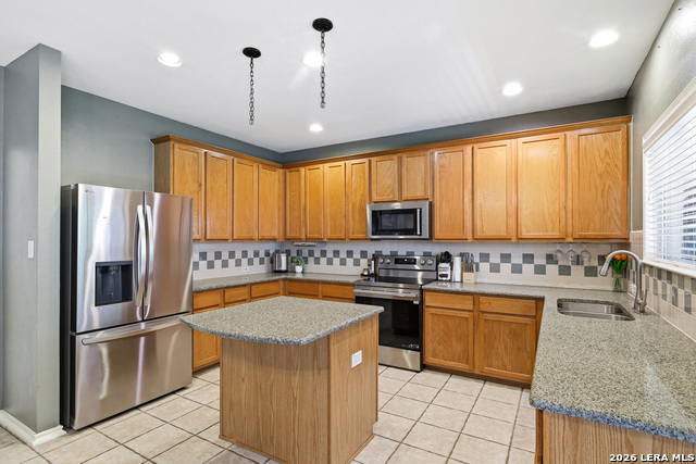 Image 18 of 41 For 12706 Happy Cedar