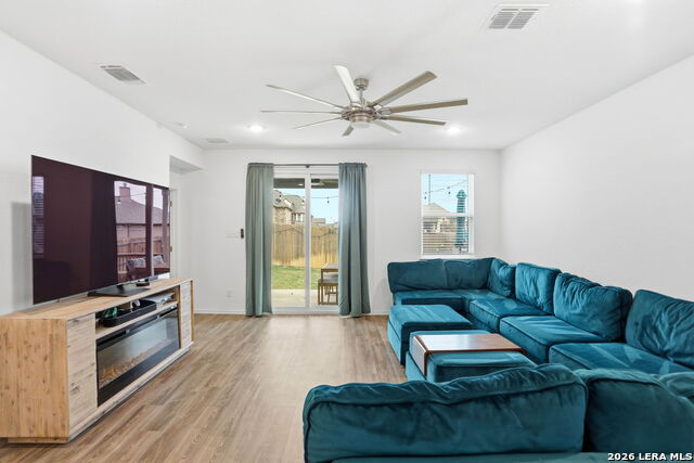 Image 14 of 31 For 13250 Hagerd