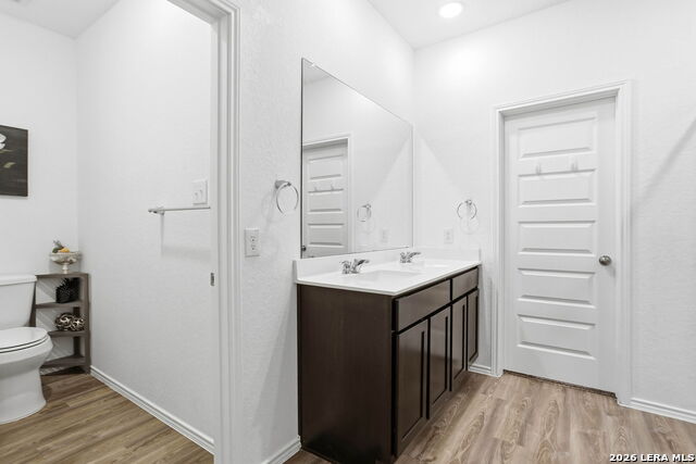 Image 18 of 31 For 13250 Hagerd