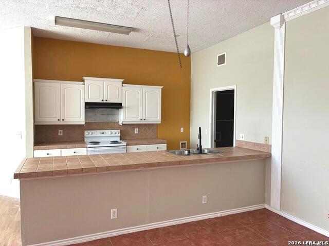 Image 6 of 15 For 7114 Elm Trail E