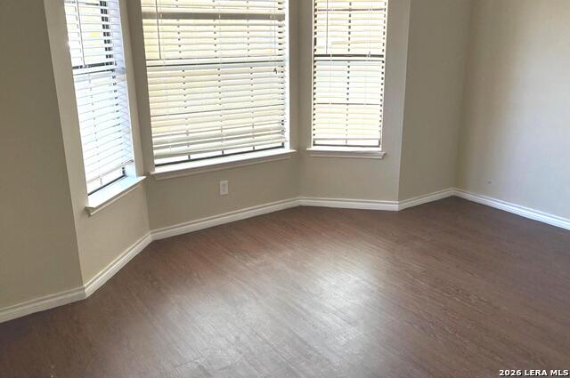 Image 7 of 15 For 7114 Elm Trail E