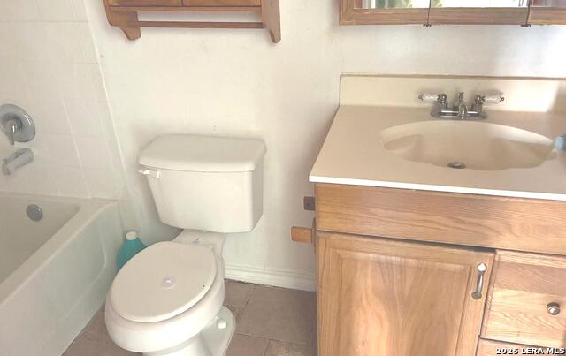 Image 9 of 15 For 7114 Elm Trail E