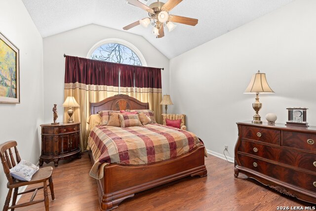 Image 21 of 30 For 8103 New Braunfels N 12