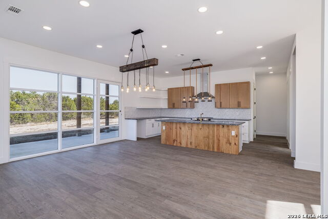 Image 12 of 45 For 226 Lets Roll