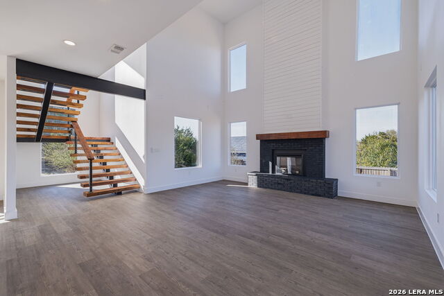 Image 17 of 45 For 226 Lets Roll