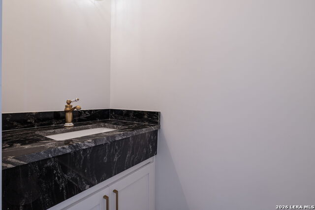 Image 18 of 45 For 226 Lets Roll