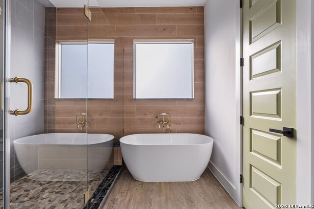 Image 26 of 45 For 226 Lets Roll