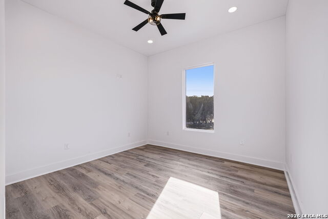 Image 29 of 45 For 226 Lets Roll