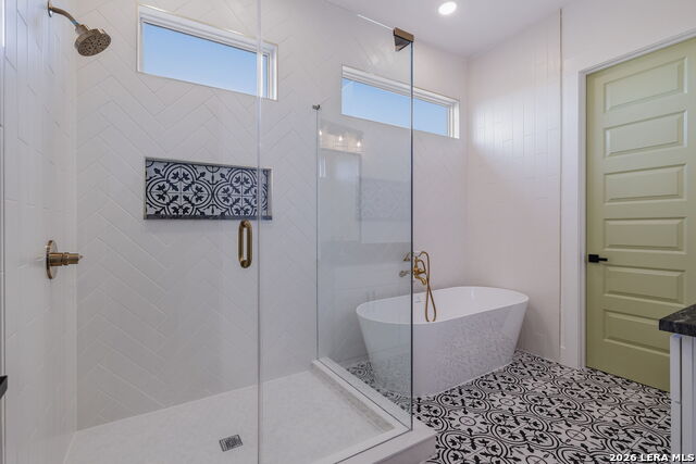 Image 36 of 45 For 226 Lets Roll