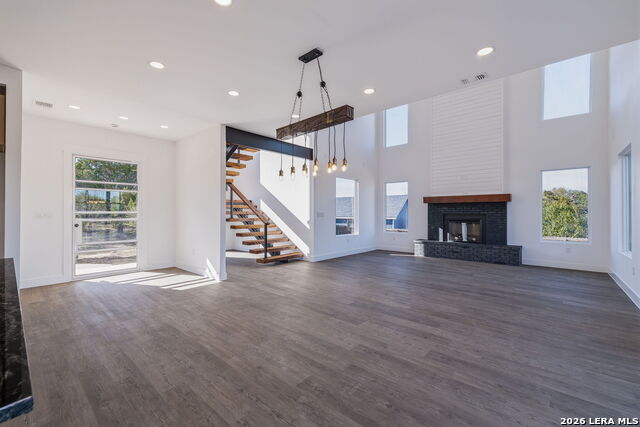 Image 6 of 45 For 226 Lets Roll