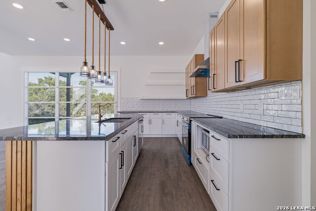 Image 8 of 45 For 226 Lets Roll