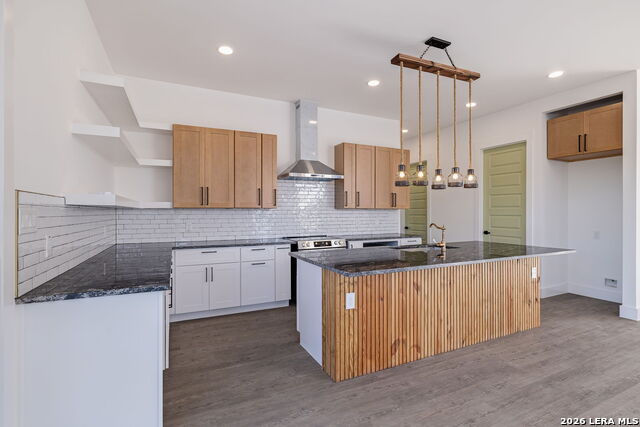 Image 9 of 45 For 226 Lets Roll