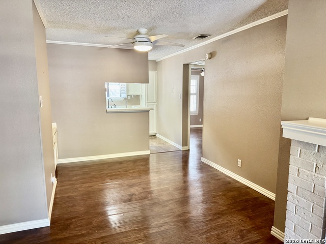 Image 3 of 20 For 4212 Medical  1009