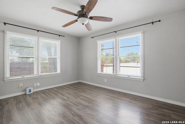 Image 20 of 25 For 1225 Unicorn