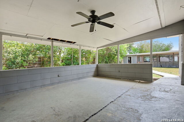 Image 23 of 25 For 1225 Unicorn