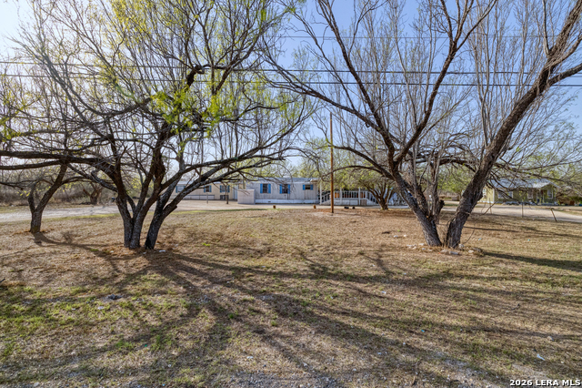 Image 6 of 17 For 2806 Us Highway 83 S