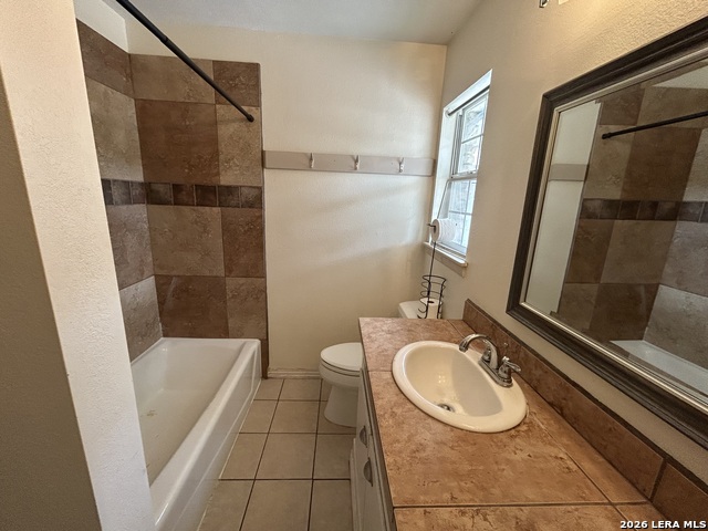 Listing photo id 8 for 3123 War Arrow