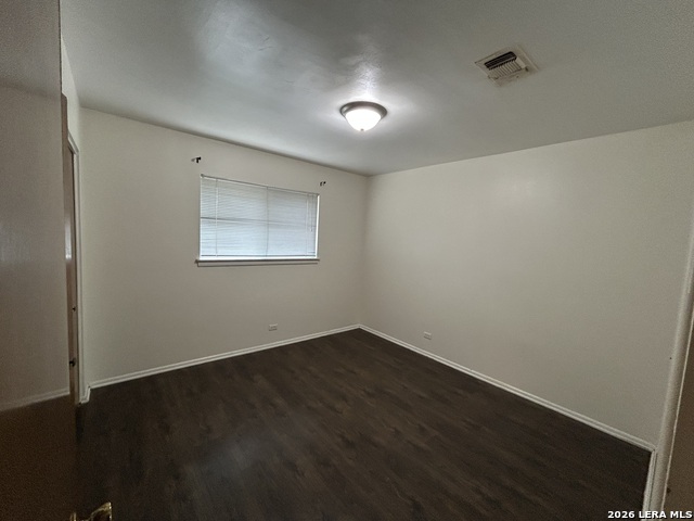 Listing photo id 10 for 3123 War Arrow