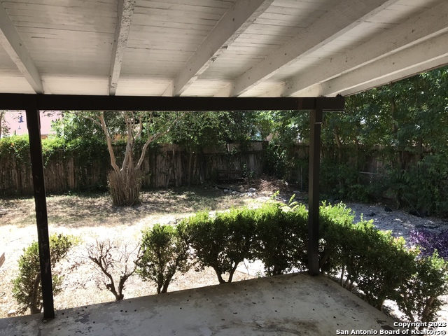 Listing photo id 23 for 3123 War Arrow