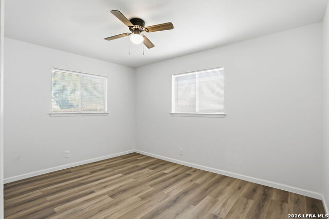 Image 23 of 26 For 9518 Brightview St