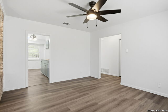 Image 8 of 26 For 9518 Brightview St