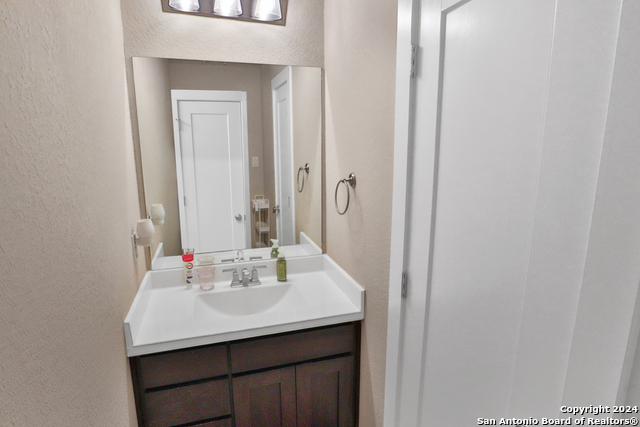 Image 35 of 62 For 24929 Resort Pkwy