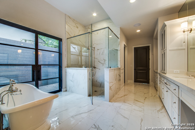 Image 24 of 31 For 114 Cypress Way