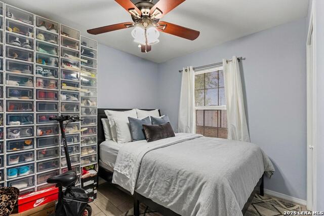 Image 16 of 23 For 320 Sharer  