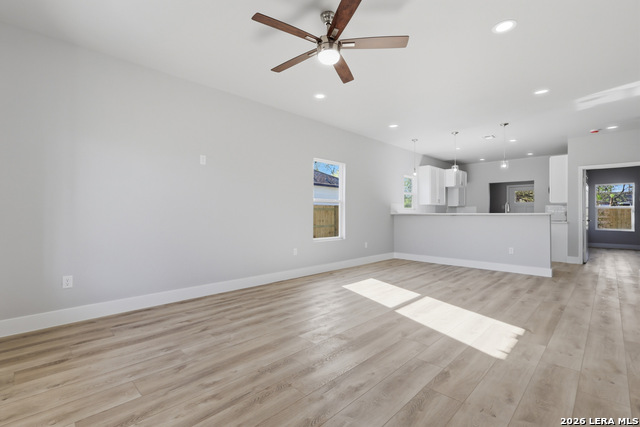 Image 4 of 31 For 314 Corliss  