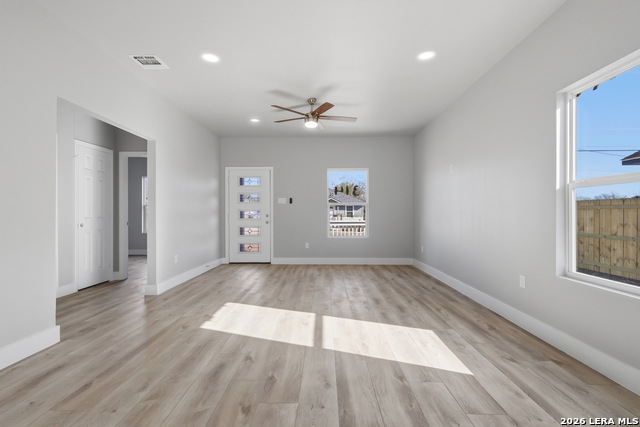 Image 5 of 31 For 314 Corliss  